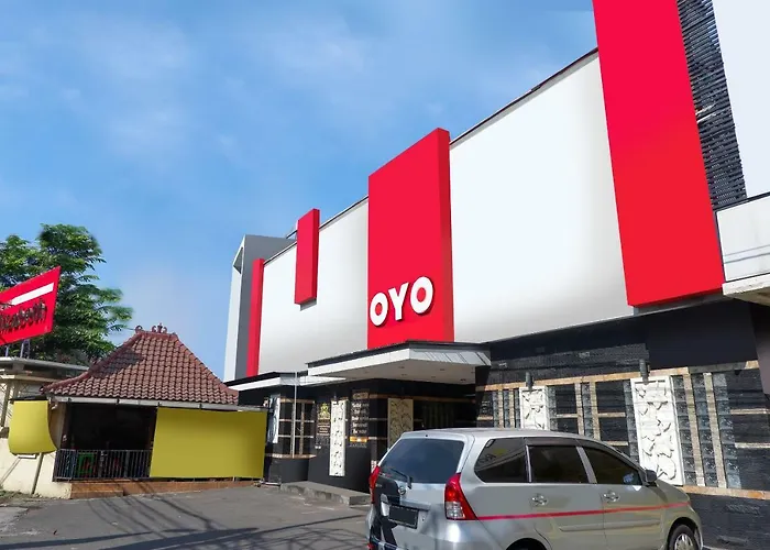 Oyo 1002 Hotel Elizabeth Semarang